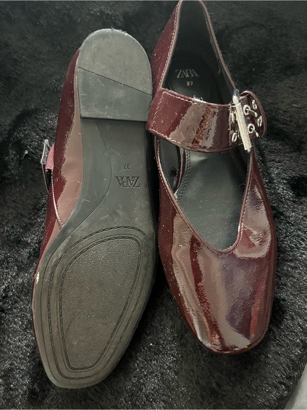 Zara Patent Mary Jane Flats in Burgundy